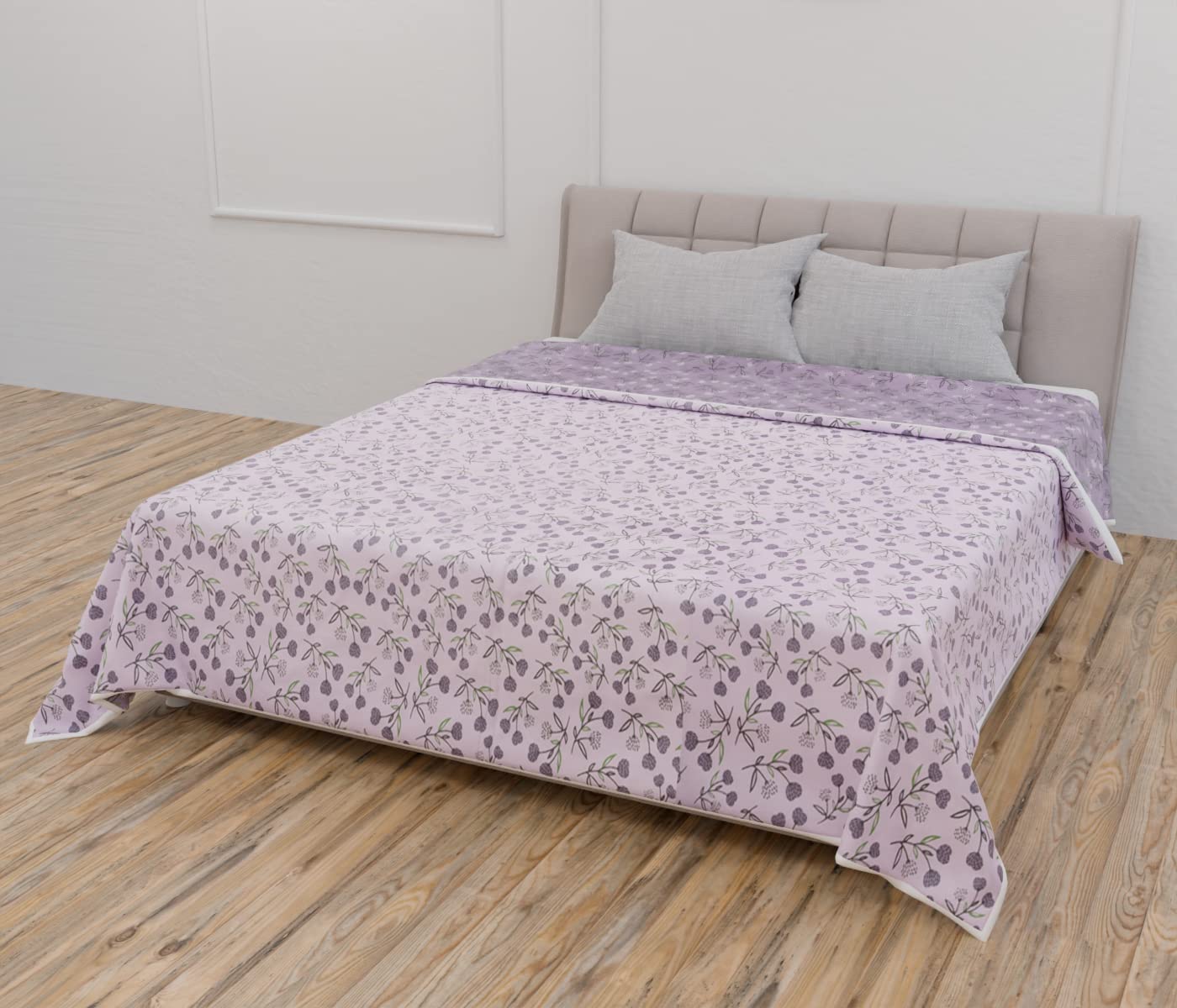 Microfiber Reversible Comforter King Size by Curious Lifestyle