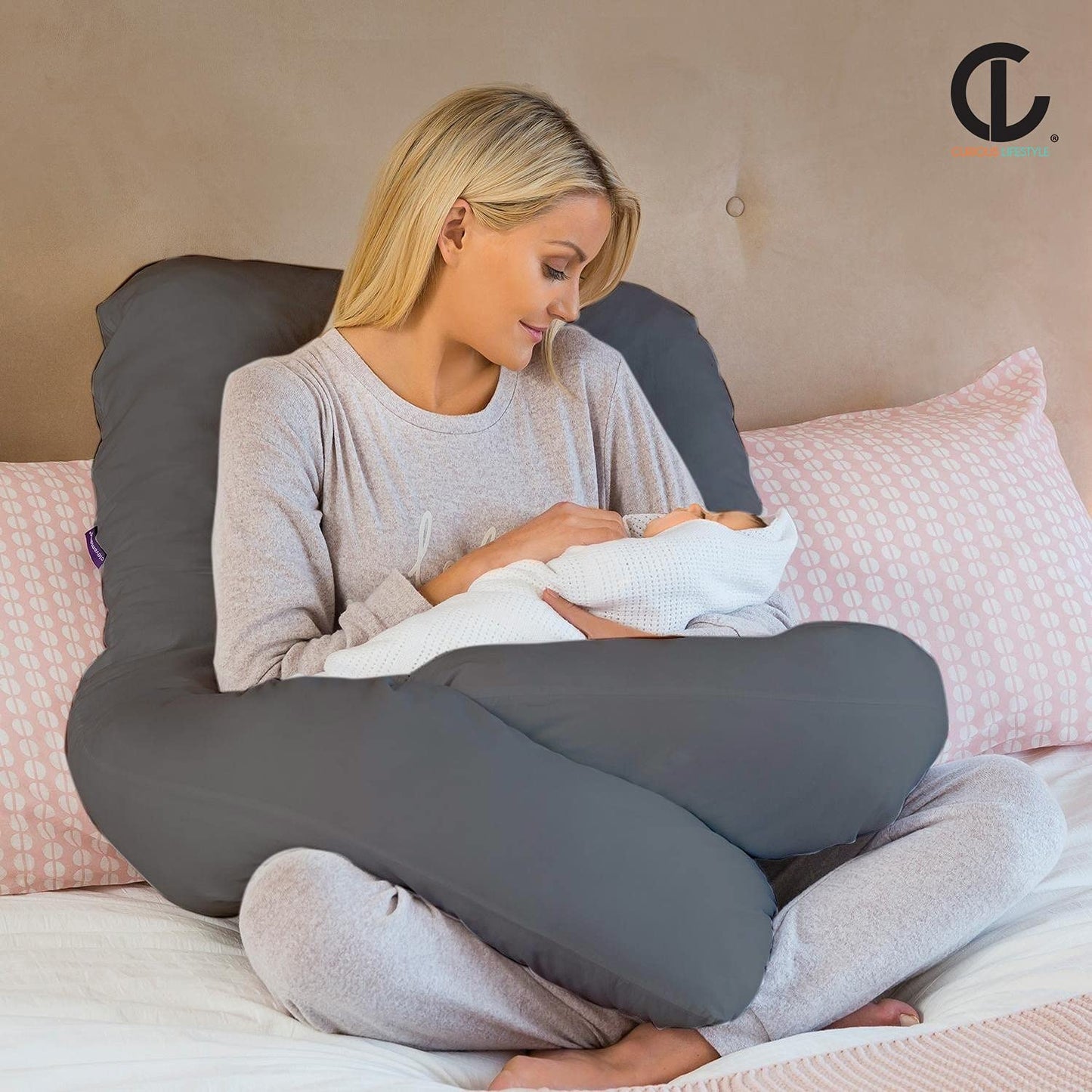 Full body pregnancy pillow supporting back belly and hips